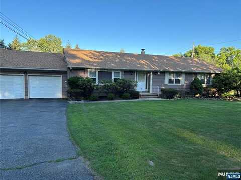 297 Airmont Avenue, Mahwah, NJ 07430