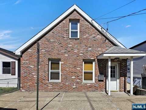 9 Franklin Place, East Rutherford, NJ 07073