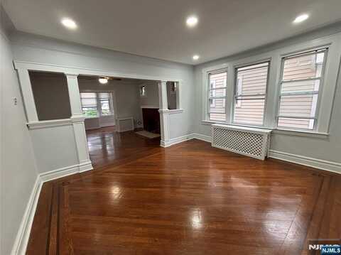 35 Monticello Avenue, Newark, NJ 07106