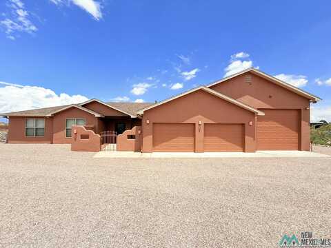 101 Blue Jay Street, Elephant Butte, NM 87935