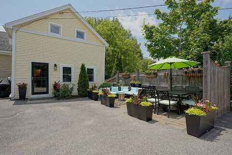 15 Arbor Street, Exeter, NH 03833