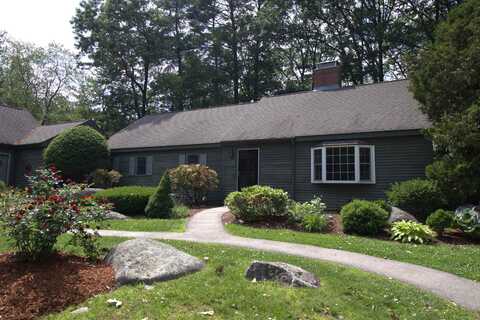7 Minuteman Lane, Exeter, NH 03833
