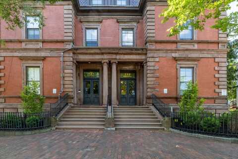 132-134 Middle Street, Portsmouth, NH 03801