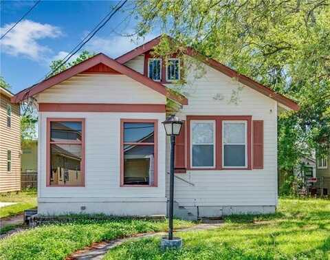 4911 DEMONTLUZIN Street, New Orleans, LA 70122