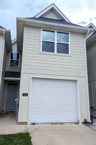 7151 Majestic Boulevard, Navarre, FL 32566