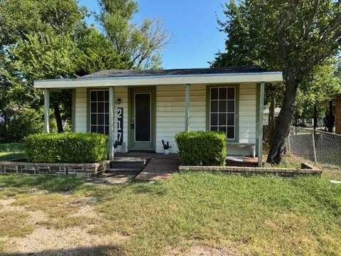 217 Cedar Street, Cedar Hill, TX 75104