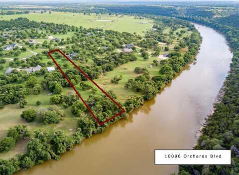 10096 Orchards Boulevard, Cleburne, TX 76033