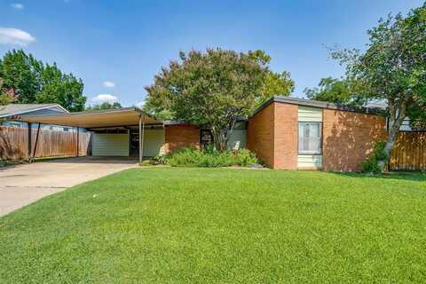 4913 Rutland Avenue, Fort Worth, TX 76133