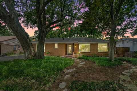 7059 Town North Drive, Dallas, TX 75231