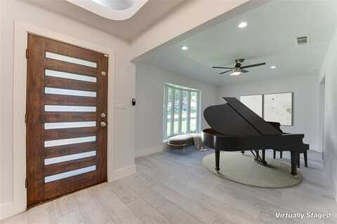 1705 Cross Bend Road, Plano, TX 75023