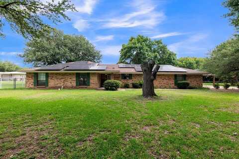 1652 Ernie Lane, Grand Prairie, TX 75052