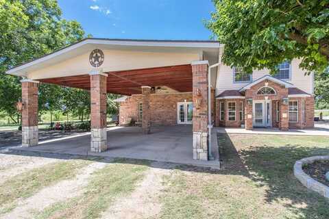 102 E Britton Street, Krum, TX 76249