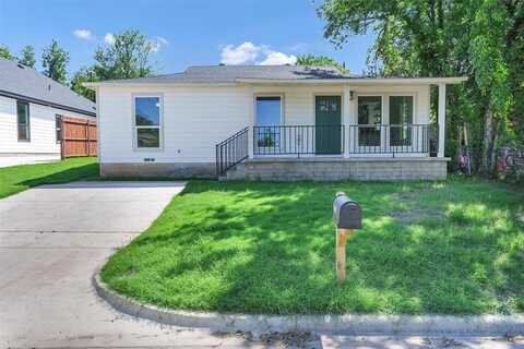 2917 NW Loraine Street, Fort Worth, TX 76106