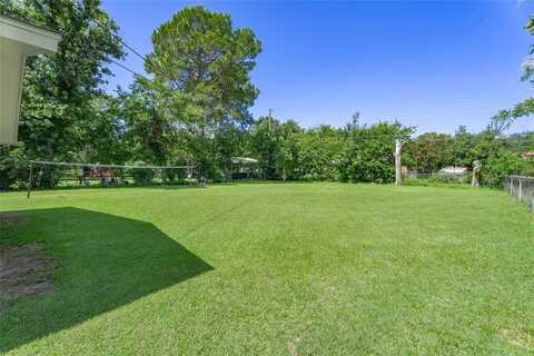 1224 Park Center Street, Benbrook, TX 76126