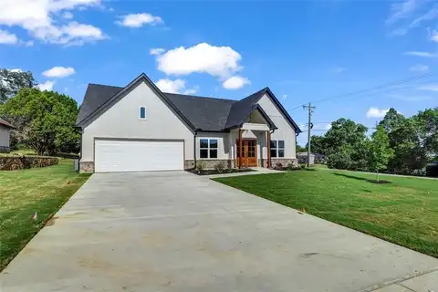 1600 Franklin Street, Weatherford, TX 76086