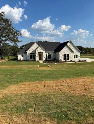 1009 Old Oaks Court, Weatherford, TX 76087