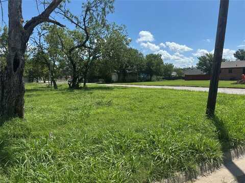 1609 Marshall Street, Kaufman, TX 75142