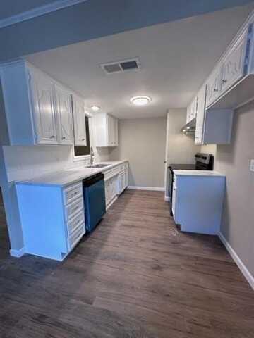 921 S Valentine Drive, Sherman, TX 75090