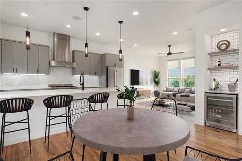 5015 Manett Street, Dallas, TX 75206