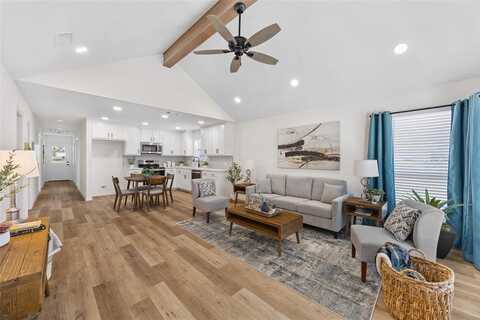 407 S Clay, Henrietta, TX 76365