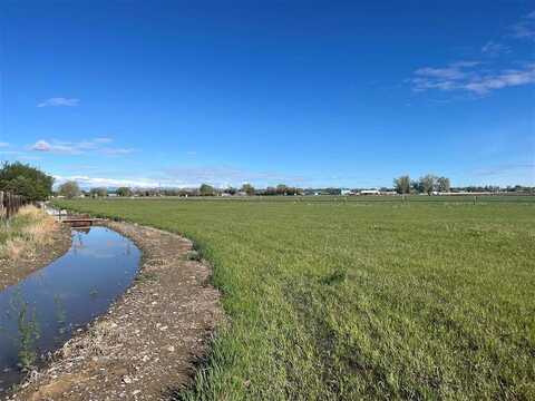 TBD Lane 11 1/2, Powell, WY 82435