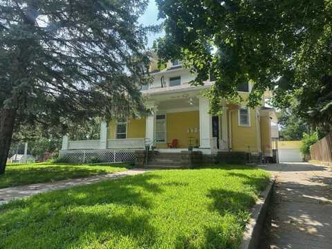 1601 Grandview Blvd., Sioux City, IA 51103