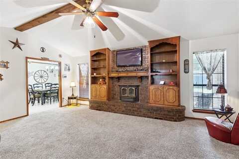 410 E Johnson Street, Lexington, OK 73051