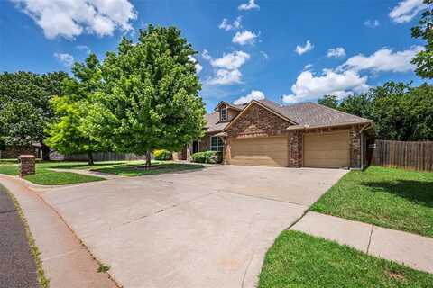 700 Hedgewood Drive, Moore, OK 73160