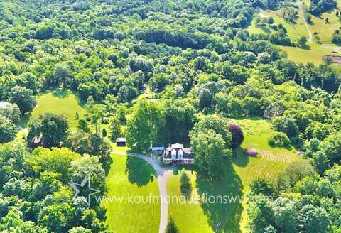 384 Windswept Acres Ln., Parkersburg, WV 26104