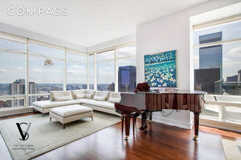 151 East 58th Street, New York, NY 10022