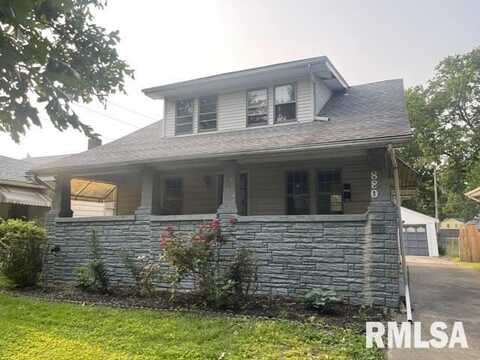880 W OLIVE Street, Decatur, IL 62526