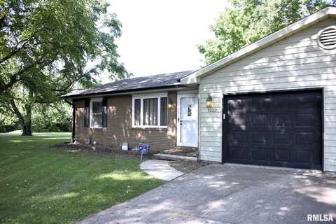 3227 CLARENDON Drive, Springfield, IL 62704