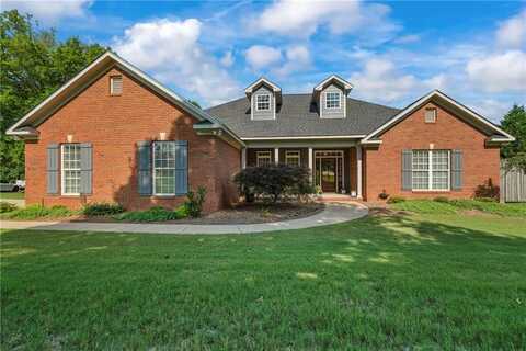 20 Sunny Brook Street, Smiths Station, AL 36877