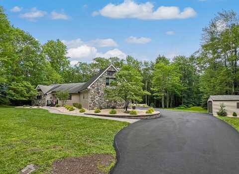 246 Fish Hill Road, Tannersville, PA 18372