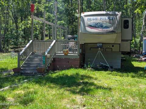 107 Mohican Drive, Shohola, PA 18458