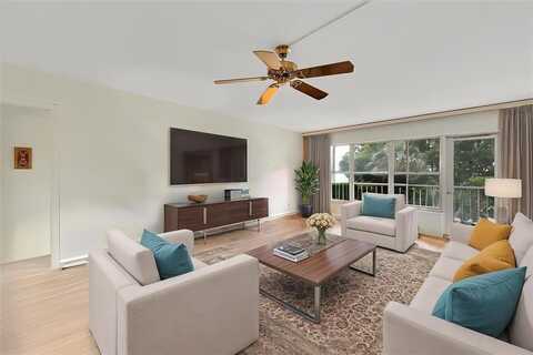 10777 W Sample Rd, Coral Springs, FL 33065