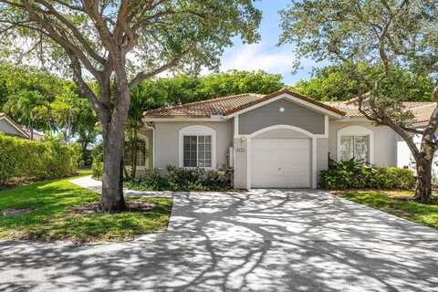 4675 SW 12th Pl, Deerfield Beach, FL 33442
