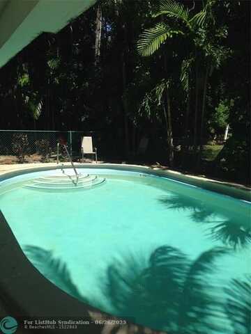 1165 98th St, Bay Harbor Islands, FL 33154