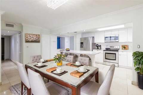 3440 NE 192nd St, Aventura, FL 33180