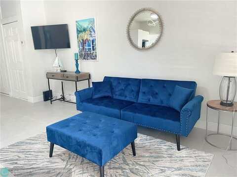17 NE 9th Ave, Fort Lauderdale, FL 33301
