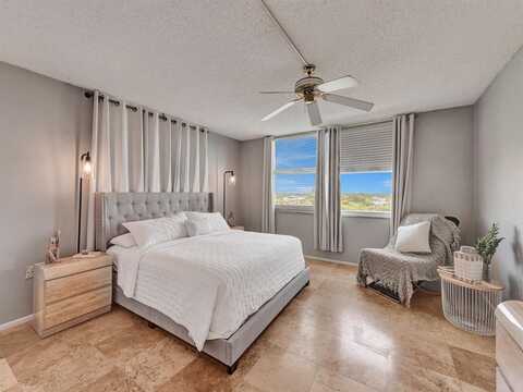 14527 Bonaire Blvd, Delray Beach, FL 33446