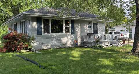 807 CHESTER Place, FOND DU LAC, WI 54935
