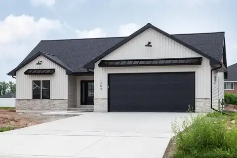 1254 MOUNTAIN BAY Drive, PULASKI, WI 54162