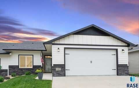 5402 S Bahnson Ave, Sioux Falls, SD 57108