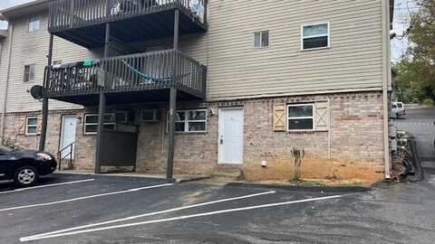 210 Hendricks Blvd #30, Chattanooga, TN 37405