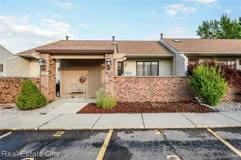 25110 Heritage Court, South Lyon, MI 48178