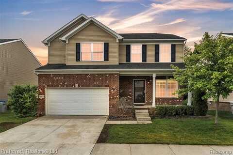 59623 Twin Pines Drive, New Hudson, MI 48165