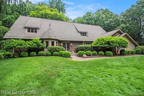 11921 Brandywine dr Drive, Brighton, MI 48114