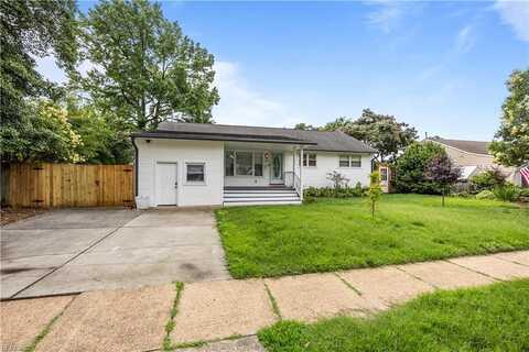 8490 Lynn River Road, Norfolk, VA 23503