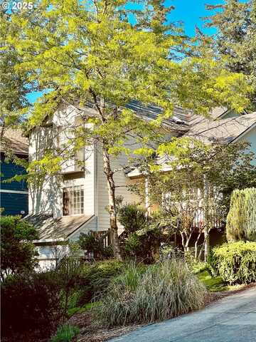 9436 SW WOOD PKWY, Portland, OR 97219